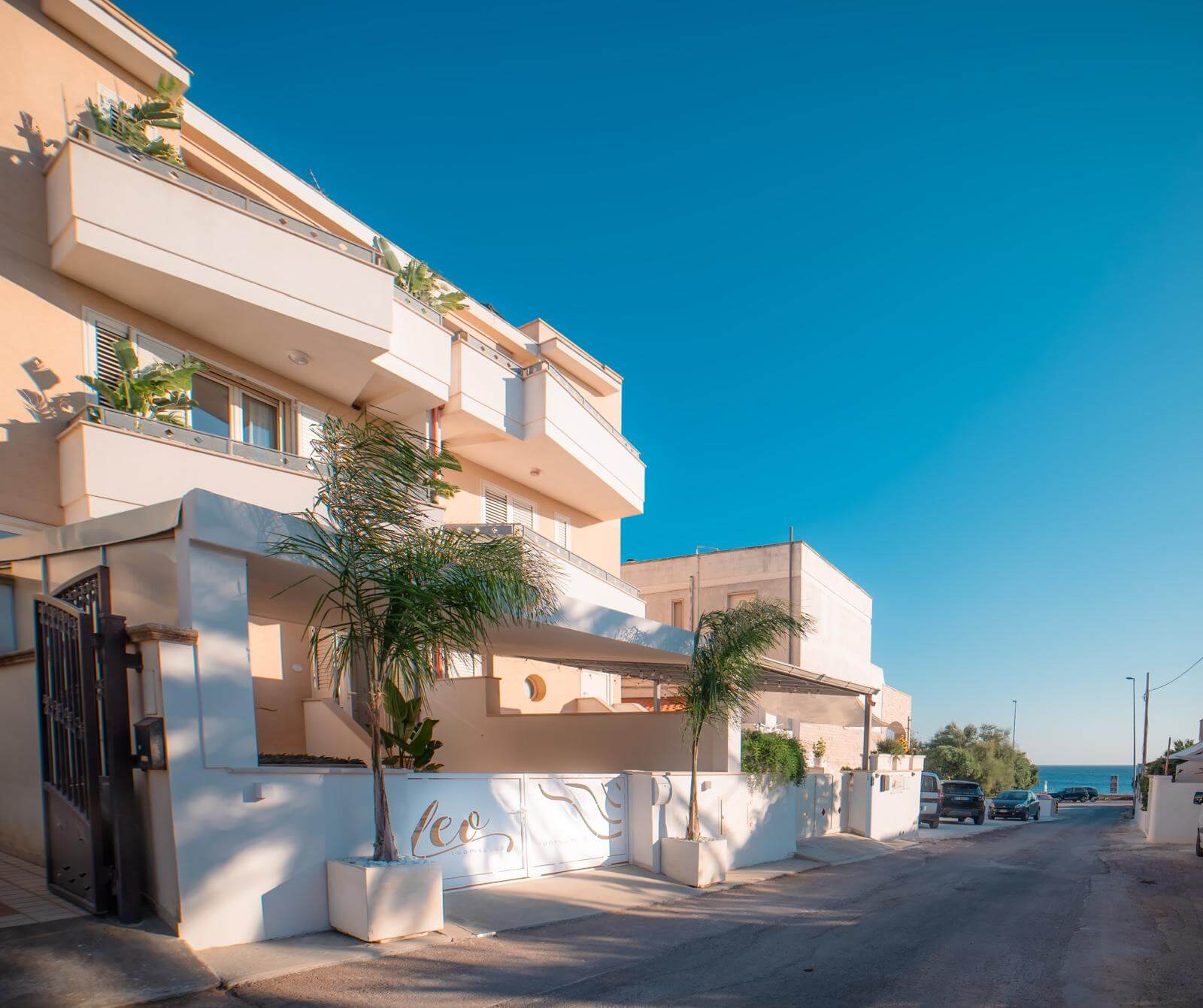LEO HOUSE
