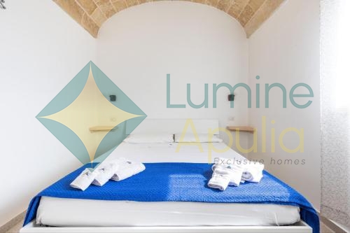 5879492173470829484_121