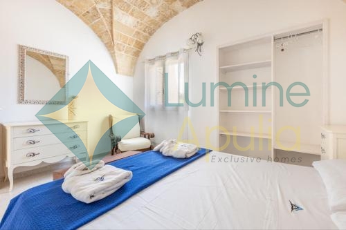 5879492173470829486_121