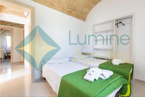 5879492173470829492_121